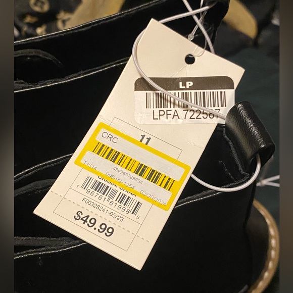 Lace up ,Block heeled boots - Picture 3 of 5